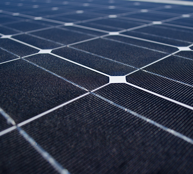panneaux solaires photovoltaïques